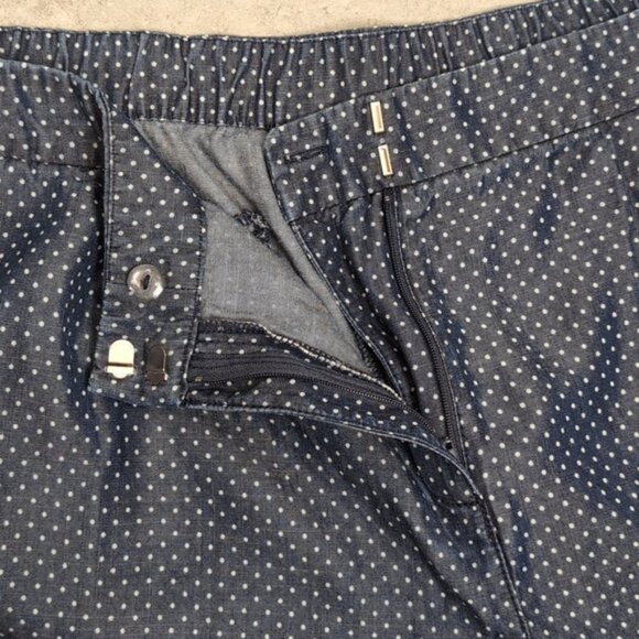 Chicos Polka Dot Lyocell Shorts Navy Lightweight Pleated Elastic Waist Bermuda - Picture 5 of 11
